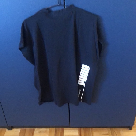 PUMA tshirt - Picture 5 of 8
